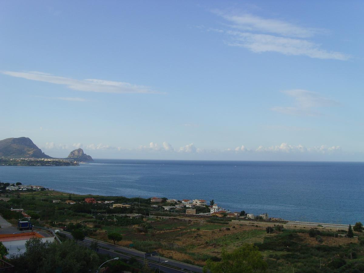 Hotel Villa Mare อัลตาวิลลา มิลิเชีย ภายนอก รูปภาพ